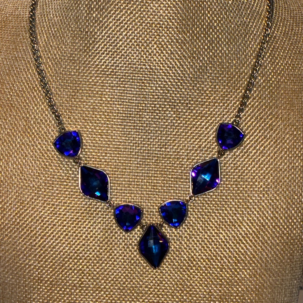 Elegant Blue Gemstone Necklace